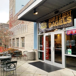 Success Story: Blazing Bagels Tenant Representation