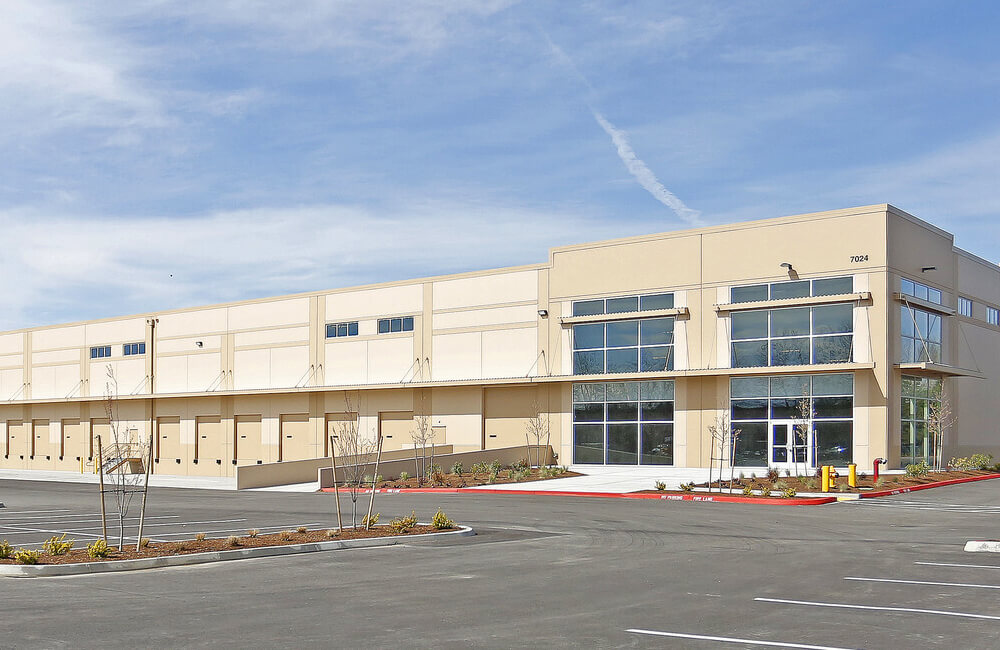 E.B. Bradley Leases 125K SF Distribution Center in Kent