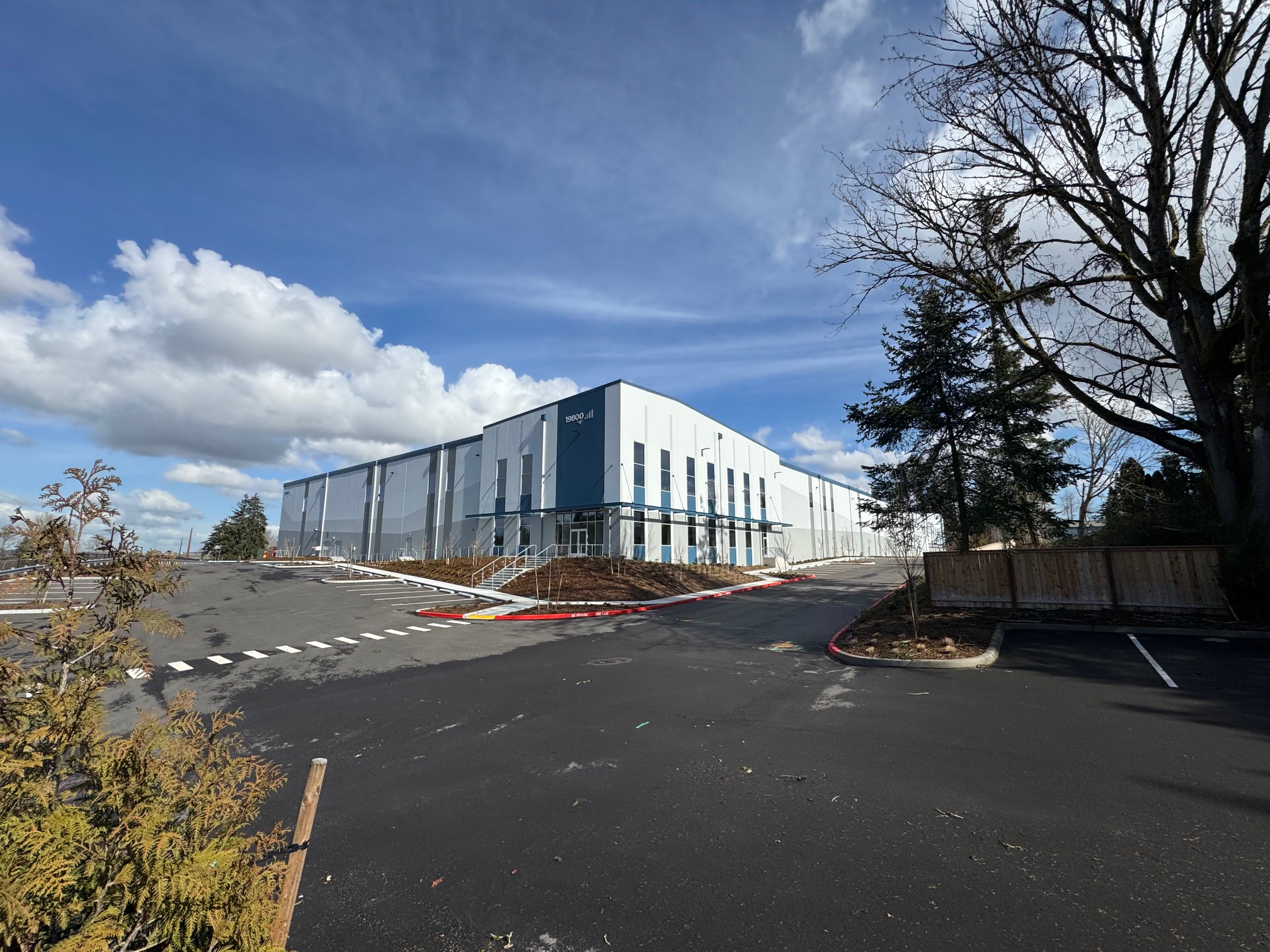 First Lease Signed at Bridge Point SeaTac 300